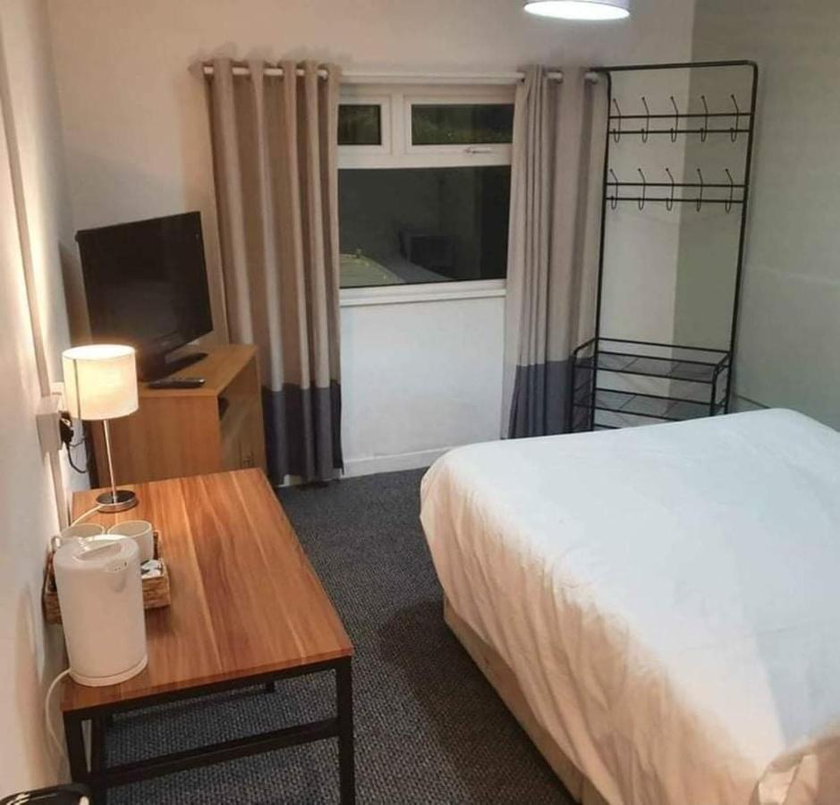 Red Lion Hotel Tredegar Ngoại thất bức ảnh